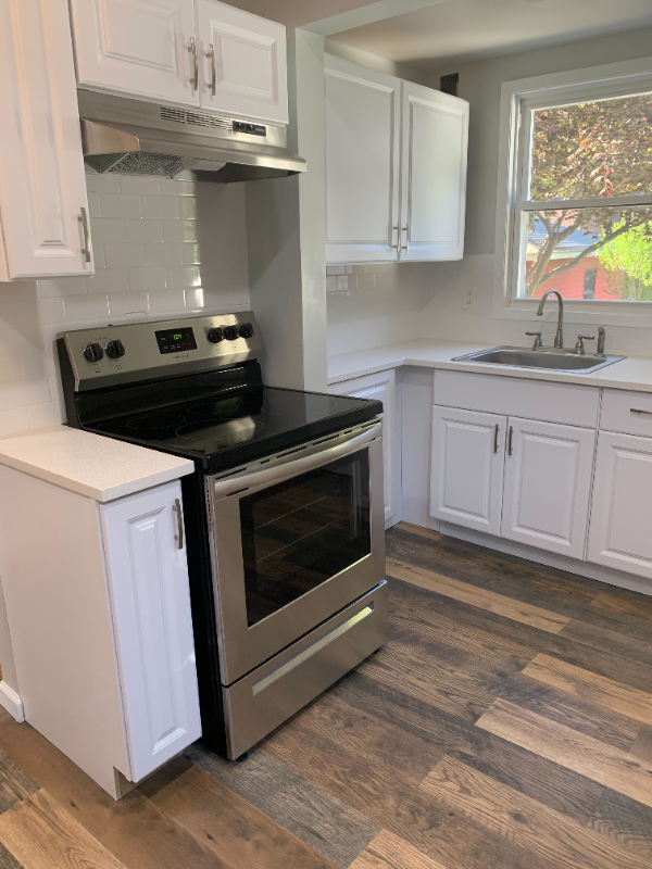 33 Elizabeth St #1 - Photo 7 of 23