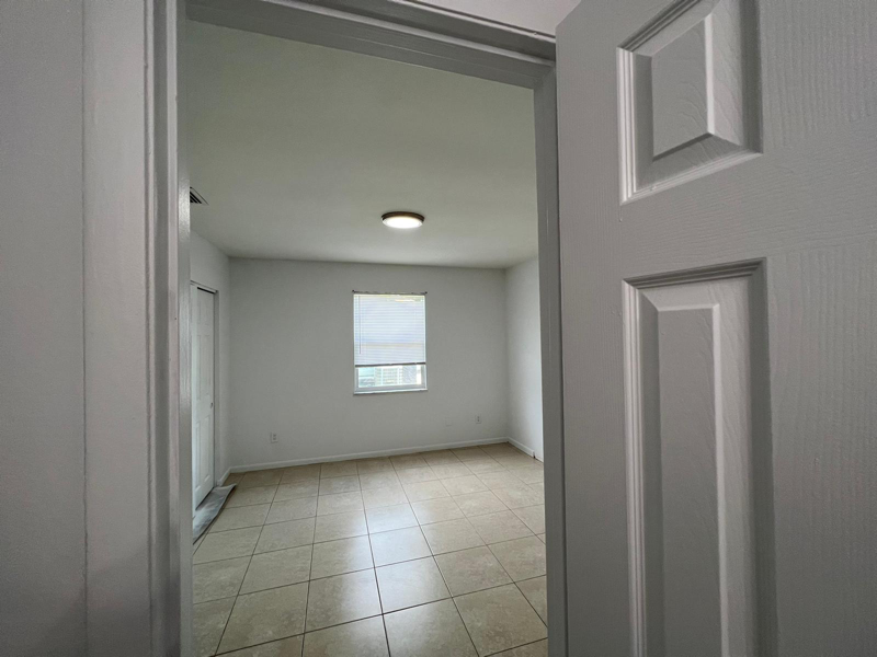 5007 Eastwood Dr #A - Photo 7 of 11