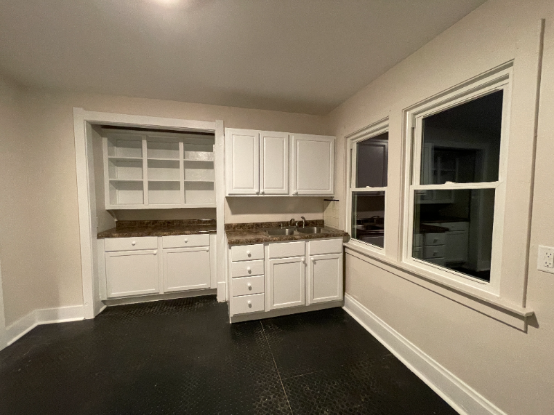 6920 13th Ave - Photo 3 of 10