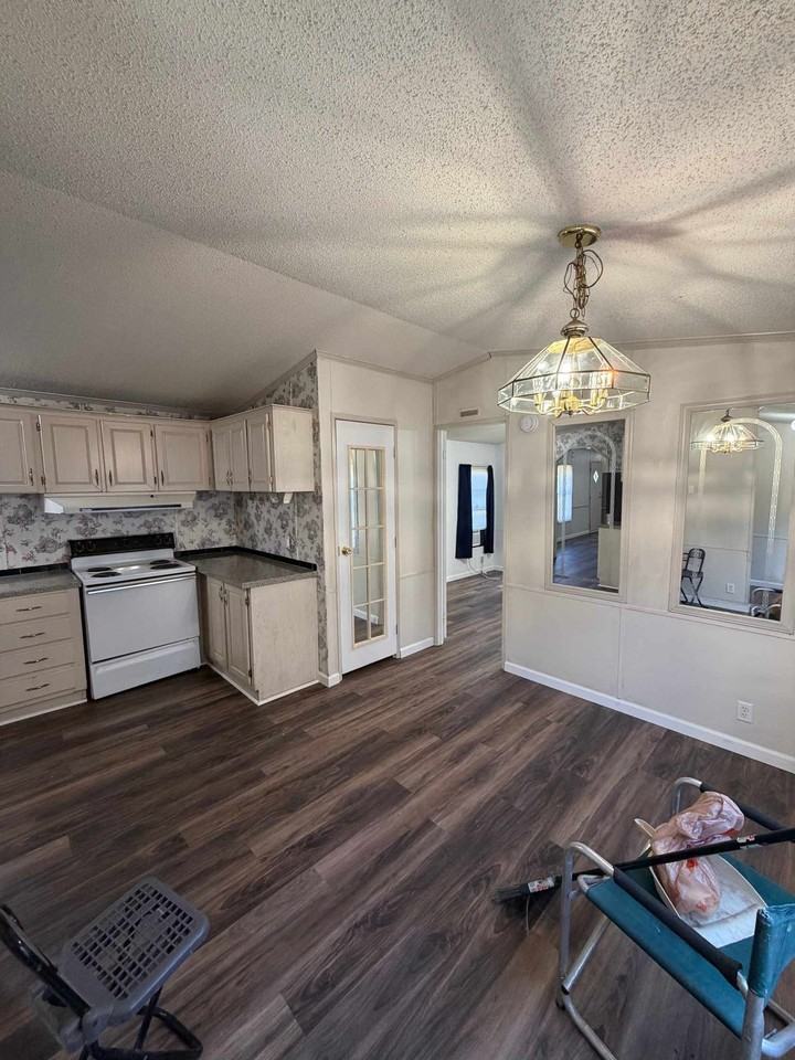 261 Memory Ln - Photo 7 of 21