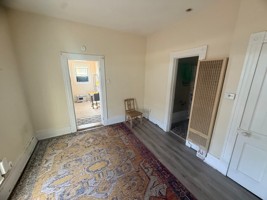 featured image of 222 W Washington St #6