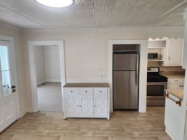 featured image of 342 East St #C