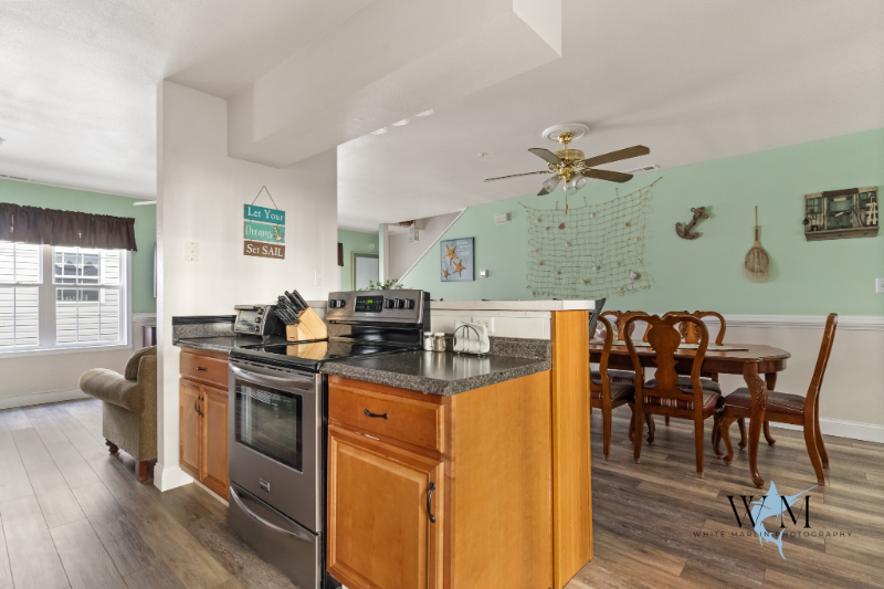 109 Somerset St #5 - Photo 4 of 18