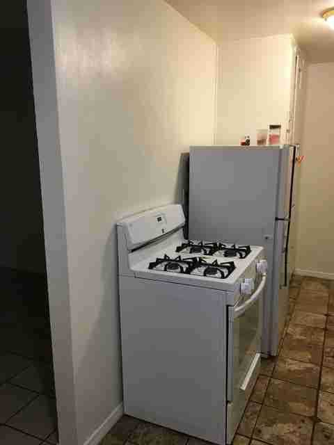 646 W Buena Vista St - Photo 5 of 10