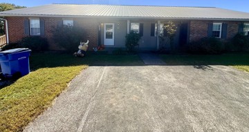 featured image of 102 Lauderdale Dr #102B