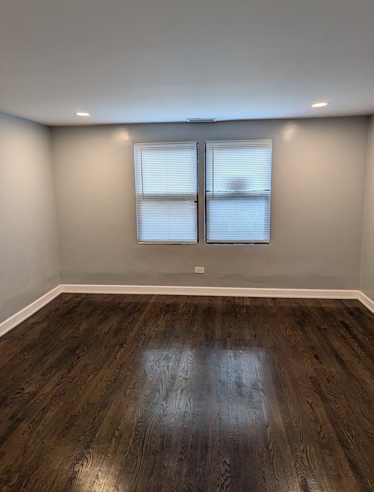 7501 S Eggleston Ave 2nd Fl #2 - Photo 5 of 8