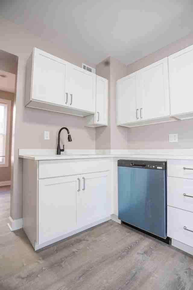 1925 W Warner Ave #CH2 - Photo 3 of 10