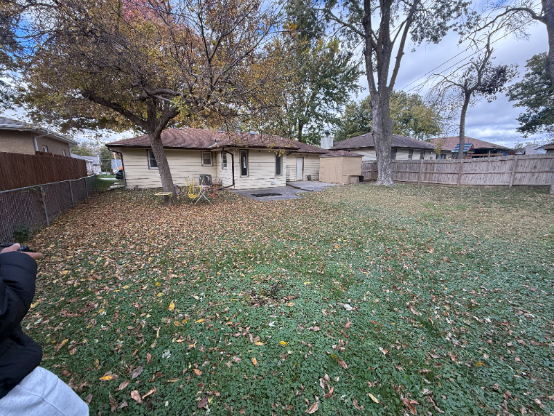 127 Wesgaye St - Photo 3 of 14