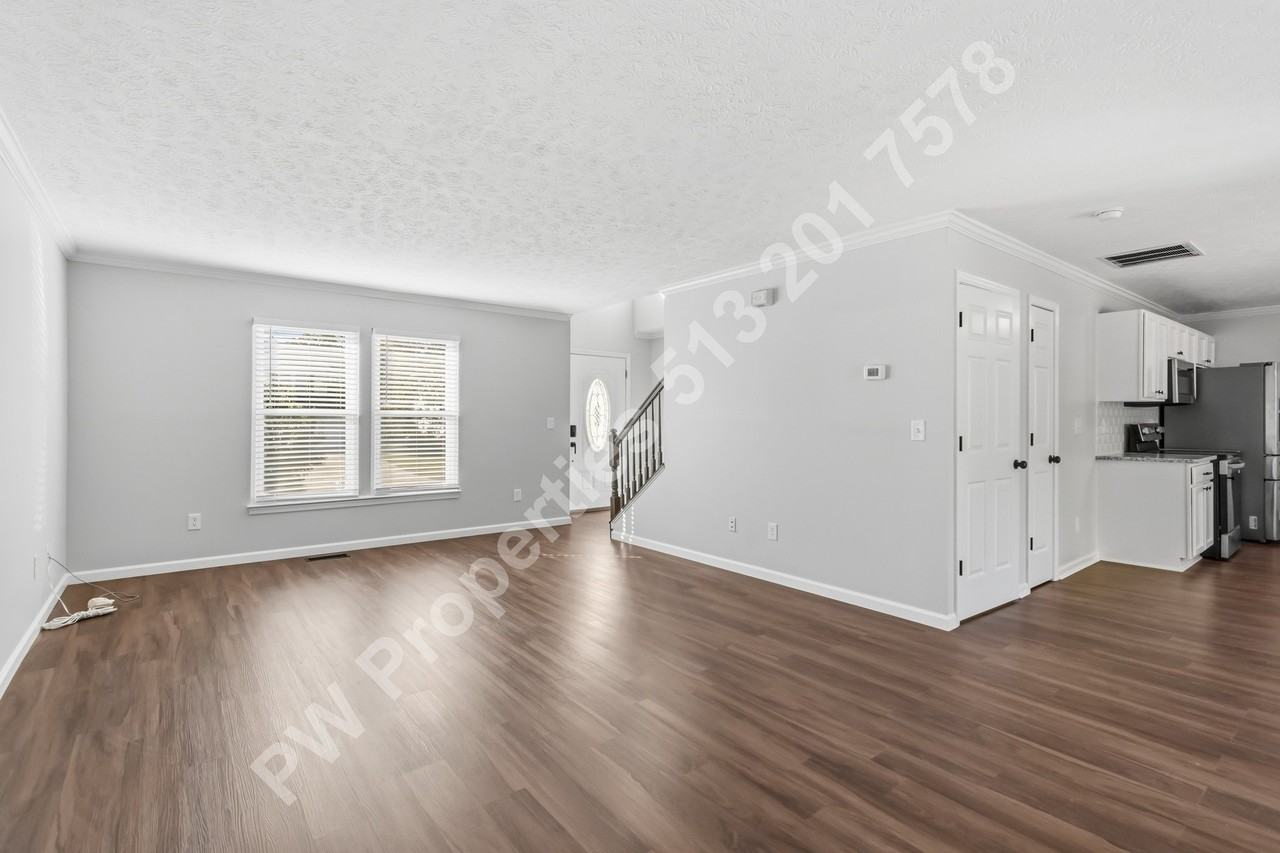 7950 Trinity Shore Cir - Photo 3 of 20