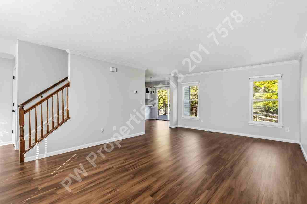 7950 Trinity Shore Cir - Photo 4 of 20