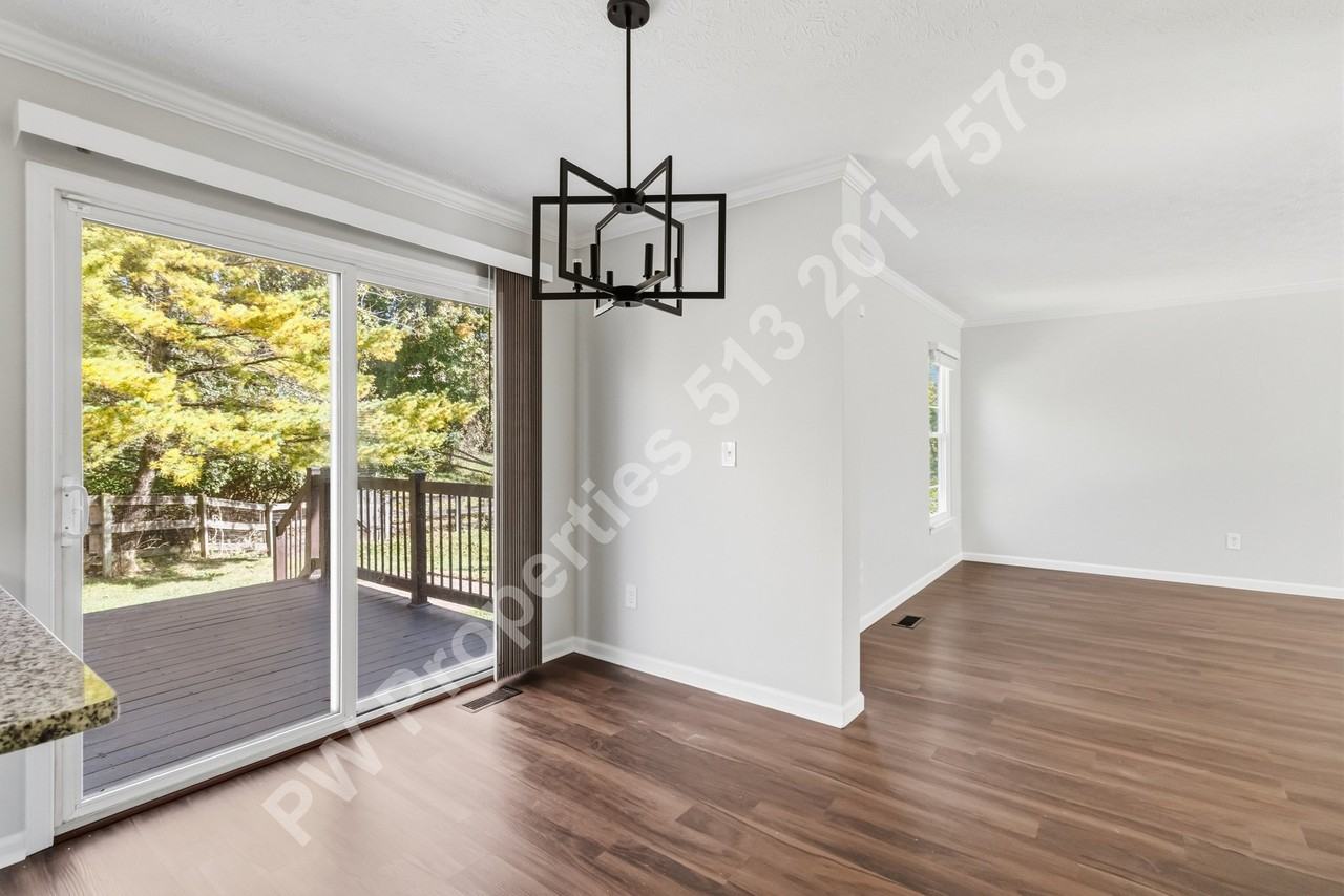 7950 Trinity Shore Cir - Photo 7 of 20