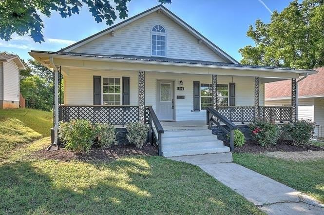 504 Lamont St - Photo 2 of 26