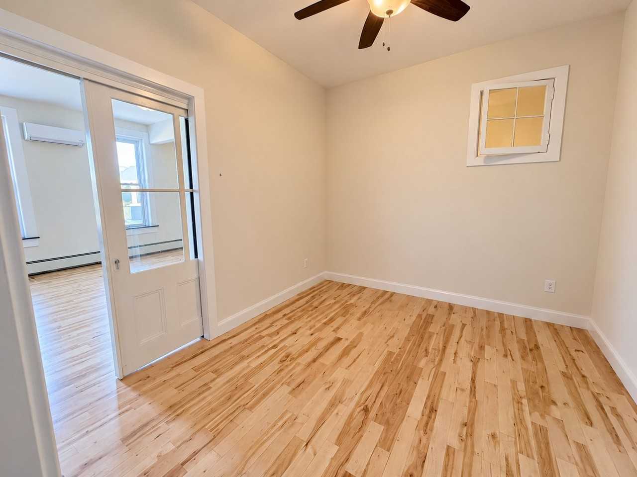 98 Main St #2R - Photo 2 of 19
