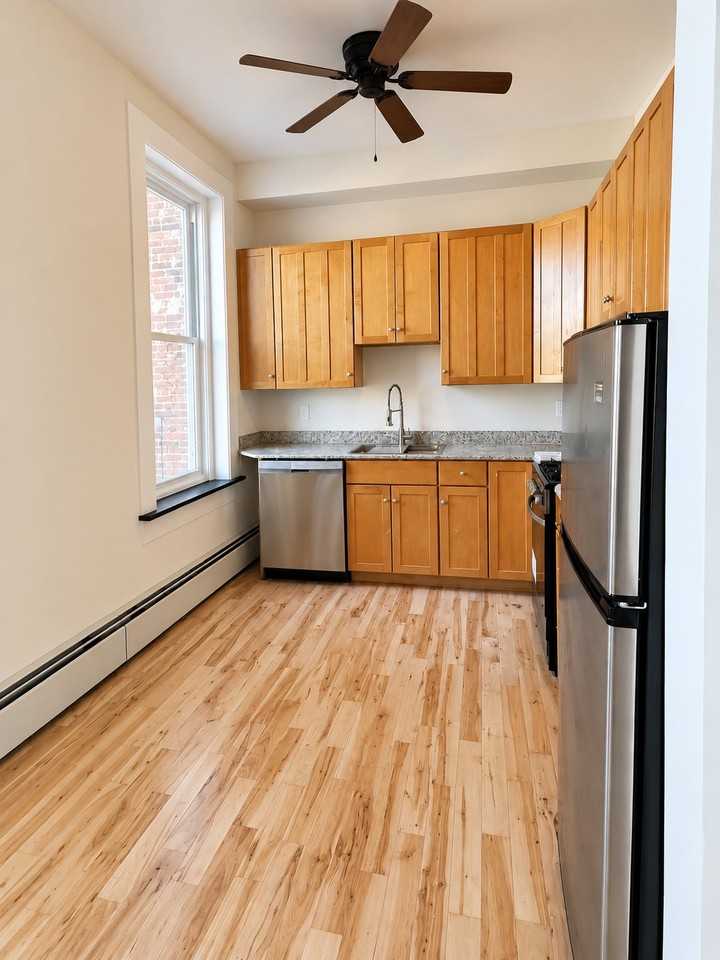 98 Main St #2R - Photo 6 of 19