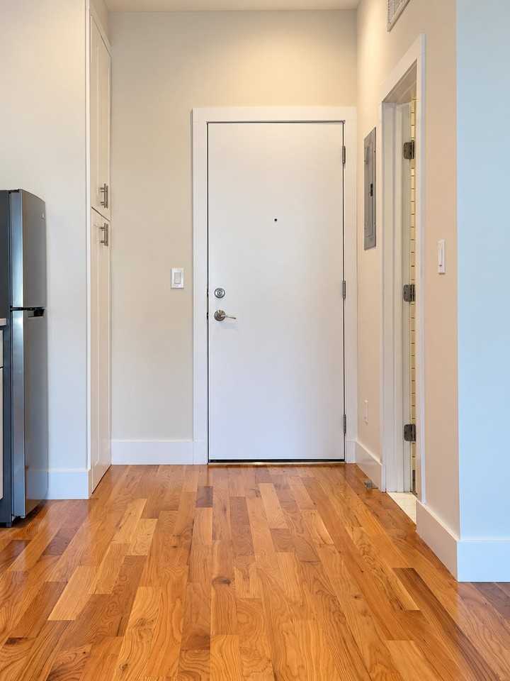 145 Main St #301 - Photo 5 of 19