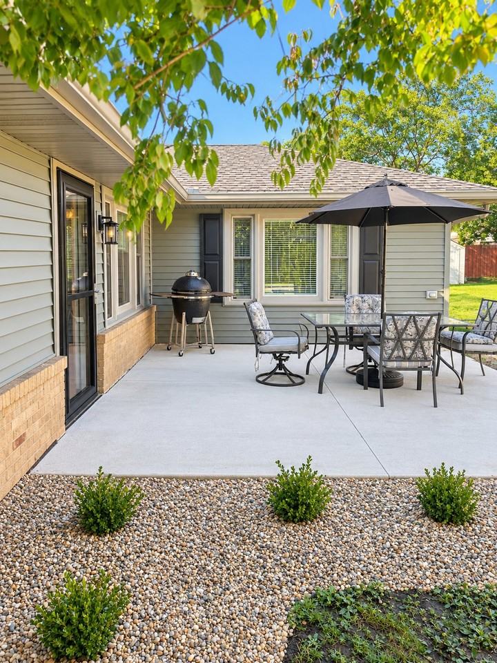329 W Glen Ave - Photo 3 of 18
