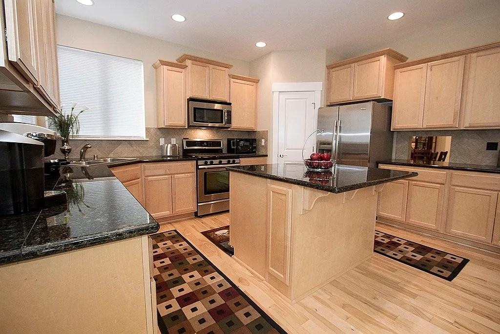 5157 Ne 7th Pl - Photo 7 of 15