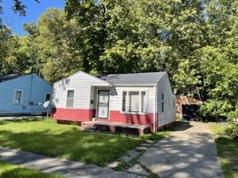 featured image of 306 W Gracelawn Ave