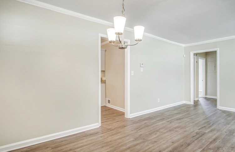 2775 Tilson Rd - Photo 3 of 9
