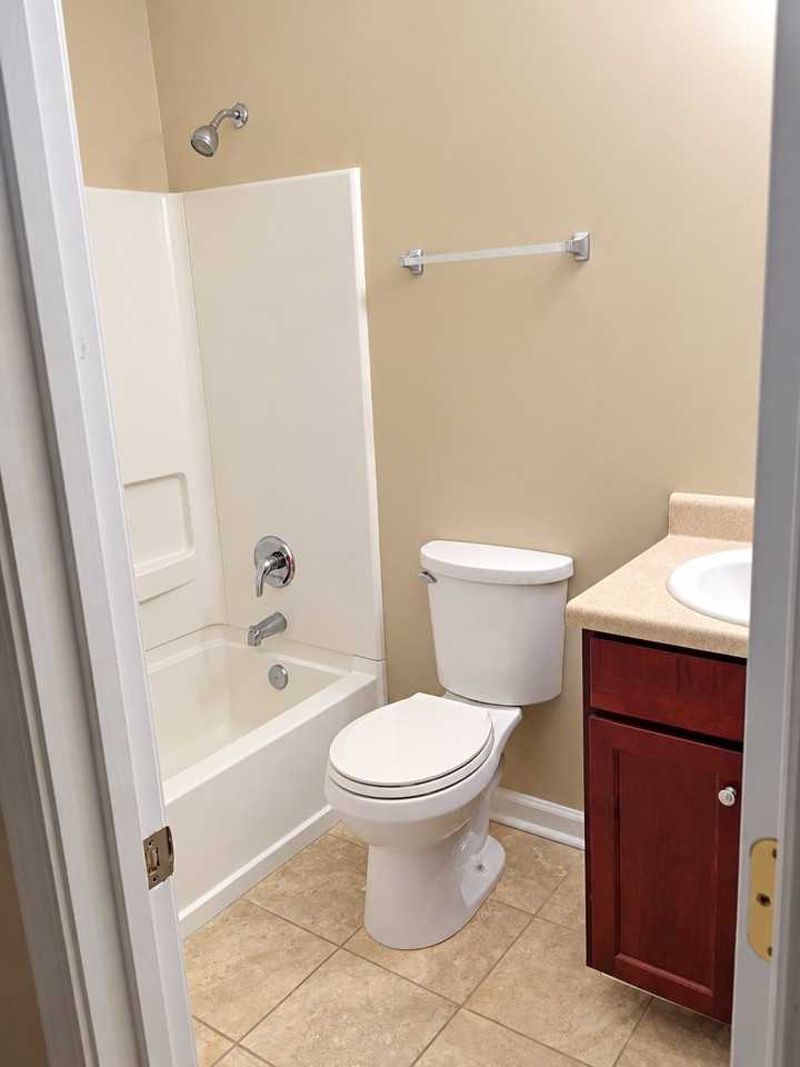 3024 Drexel Ln - Photo 5 of 13