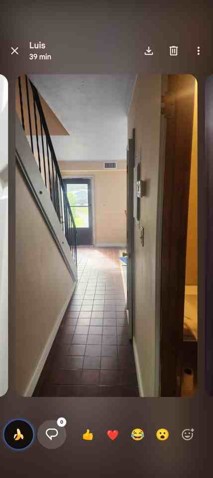 131 Hill Cres - Photo 5 of 10