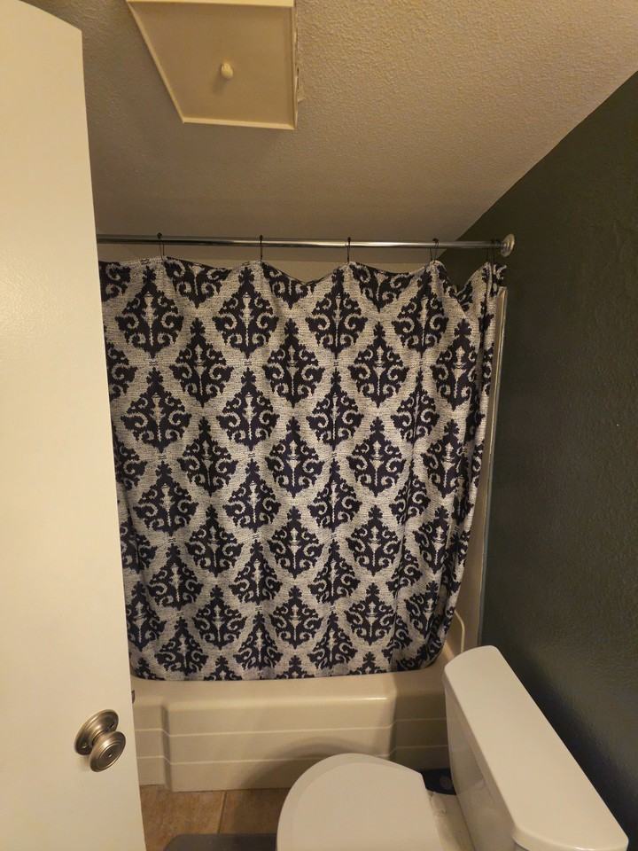 426 King Ct - Photo 4 of 15