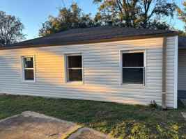 featured image of 1860 Woodland Ave Sw