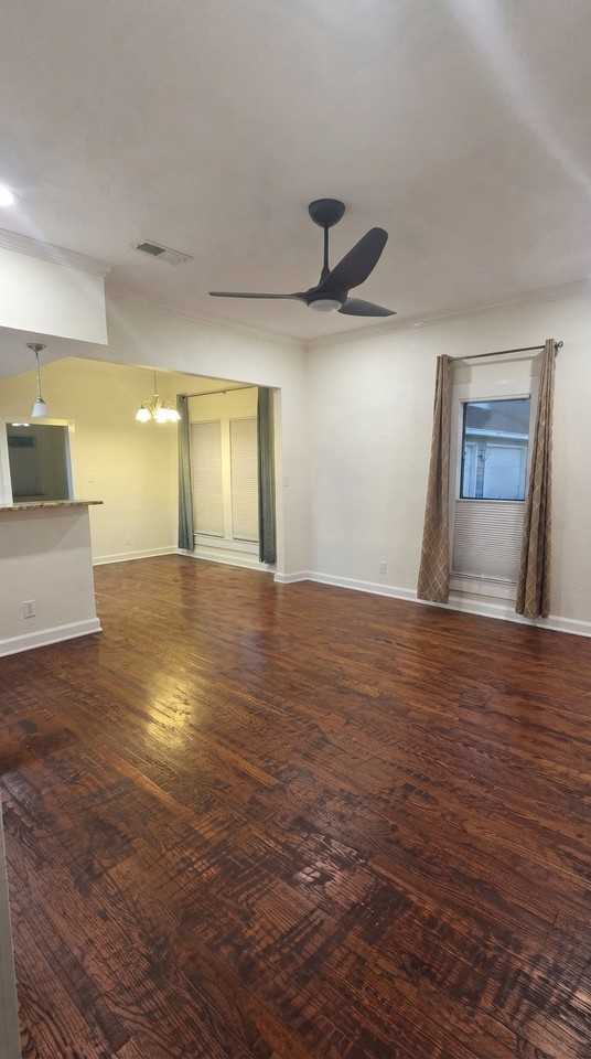 908 N Church St - Photo 4 of 13
