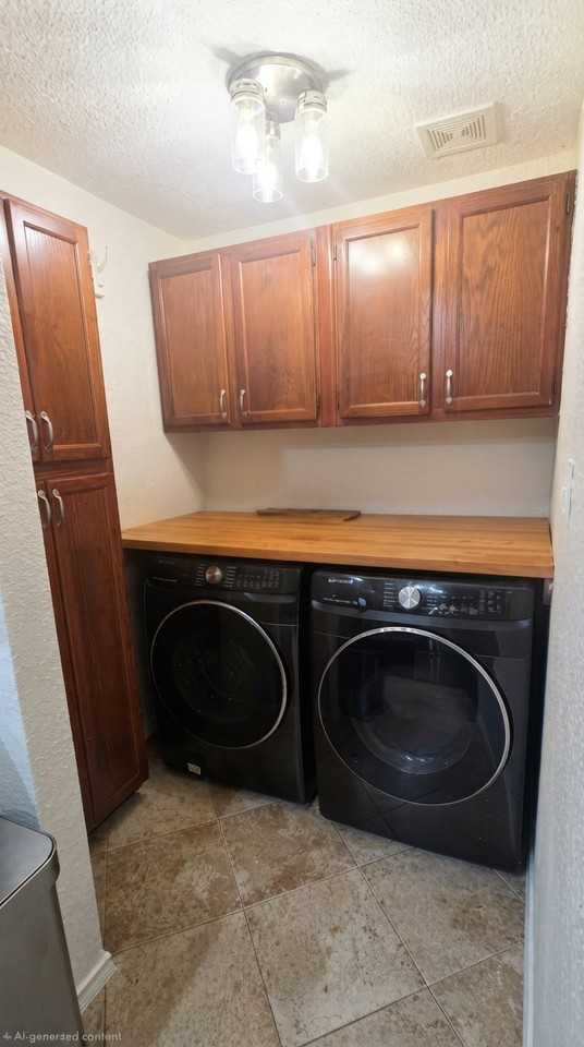 908 N Church St - Photo 7 of 13