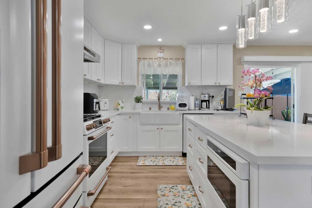 419 E Grant St - Photo 6 of 16