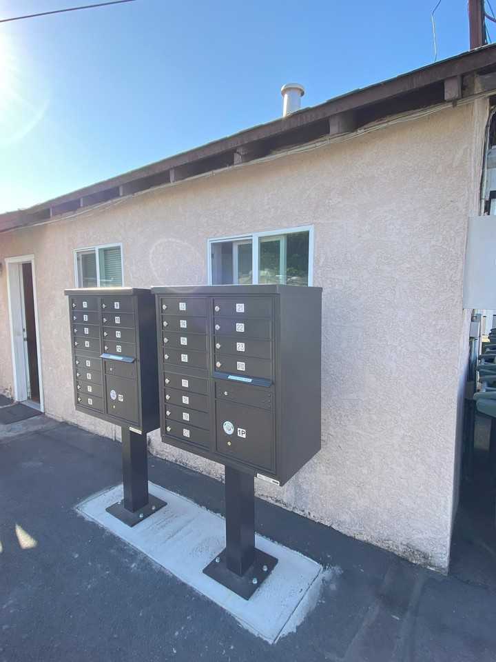 1300 Lincoln Rd E #25 - Photo 5 of 9