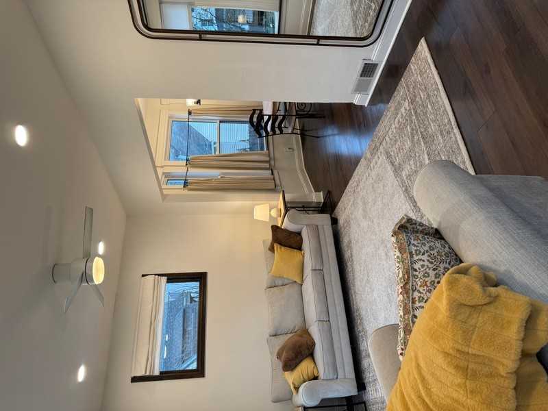 3009 Poppleton Ave - Photo 3 of 29