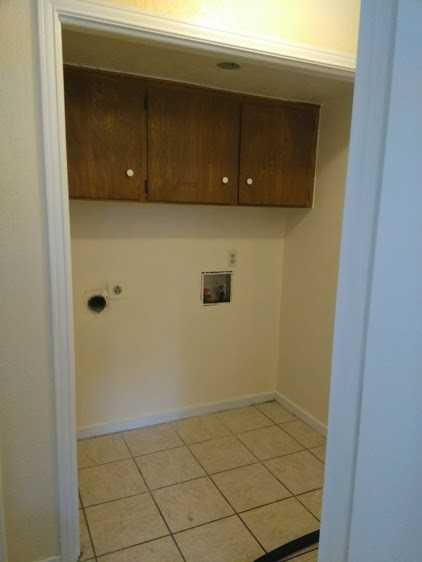 1516 W 7th St #6 - Photo 2 of 2