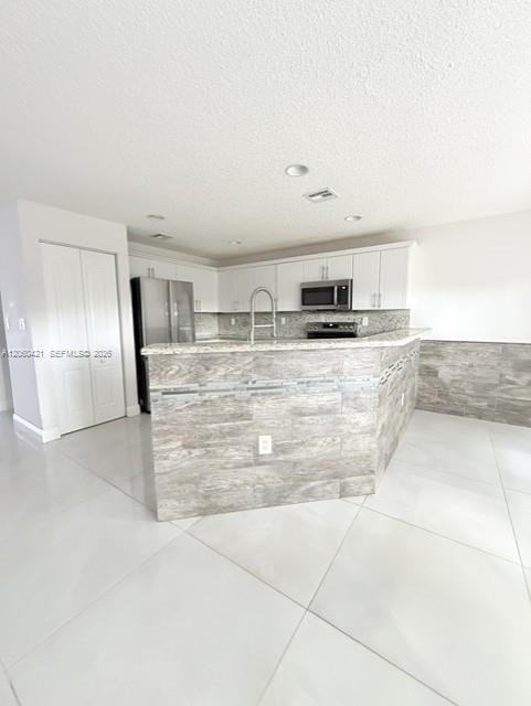 11612 Nw 50th Ter #11612 - Photo 3 of 34