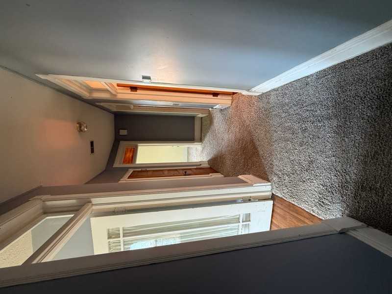909 S Center St #2 - Photo 2 of 34