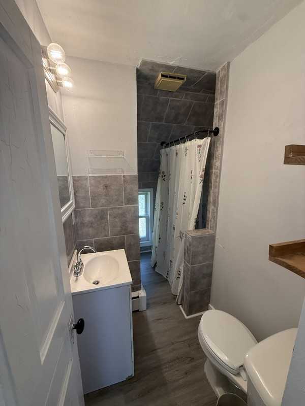 117 E Walters St #117 - Photo 5 of 11