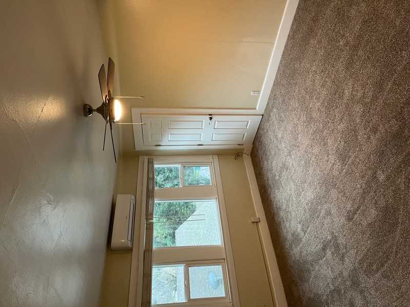 1240 Warner St #3 - Photo 4 of 5
