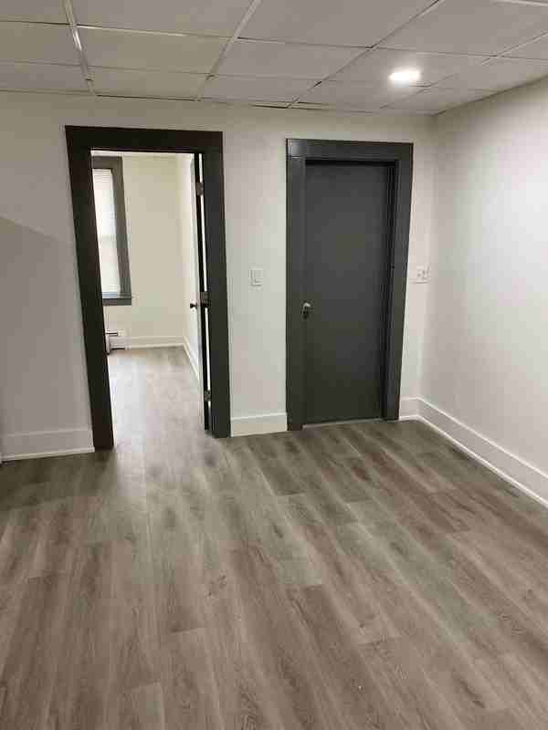 599 Rathbun St #1R - Photo 2 of 14