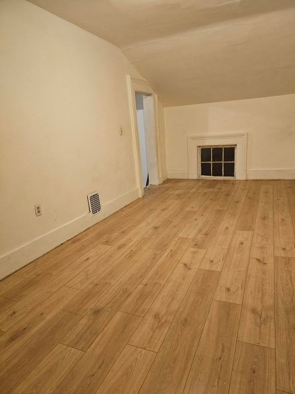 617 7th Ave #2 - Photo 7 of 17