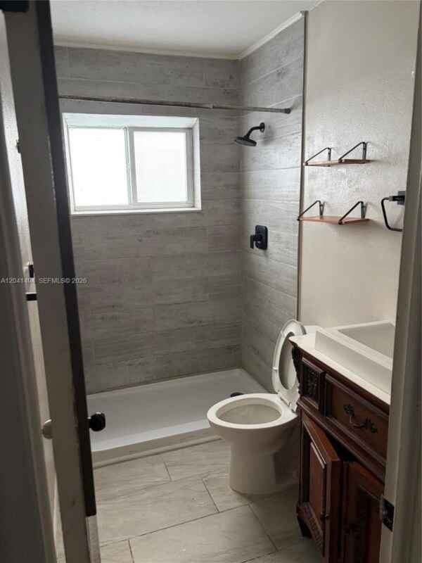 7731 Nw 32nd St - Photo 6 of 7