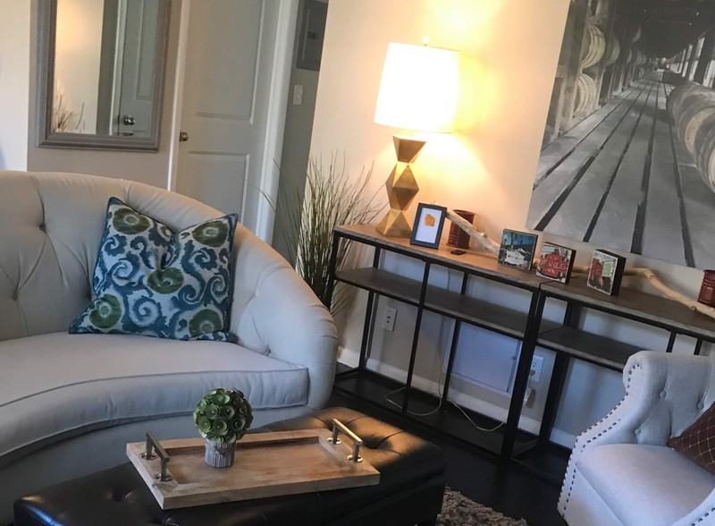 122 N Clifton Ave #13 - Photo 4 of 10