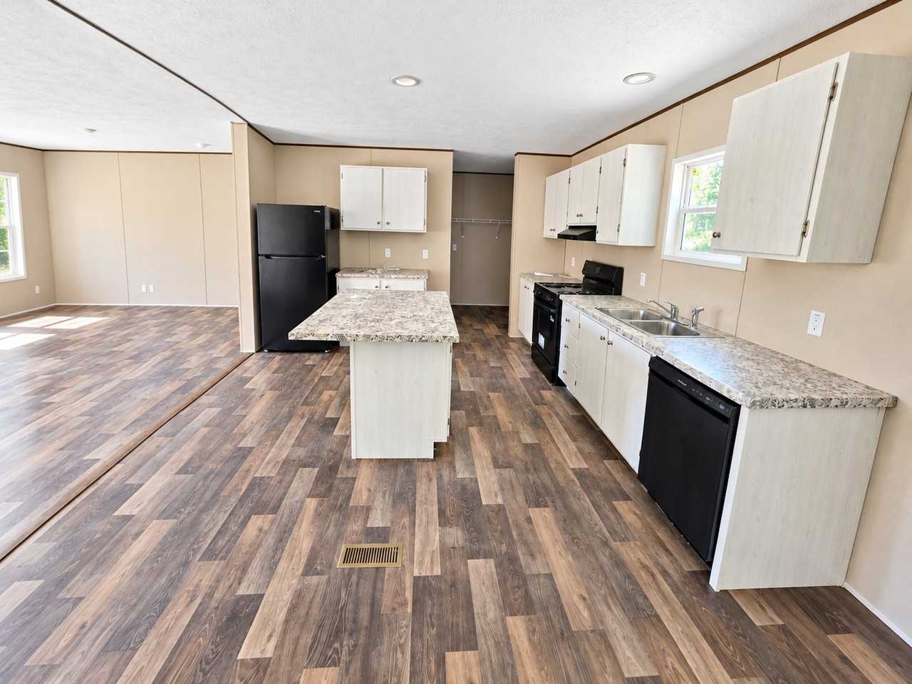 2320 Rosy Rd - Photo 4 of 16