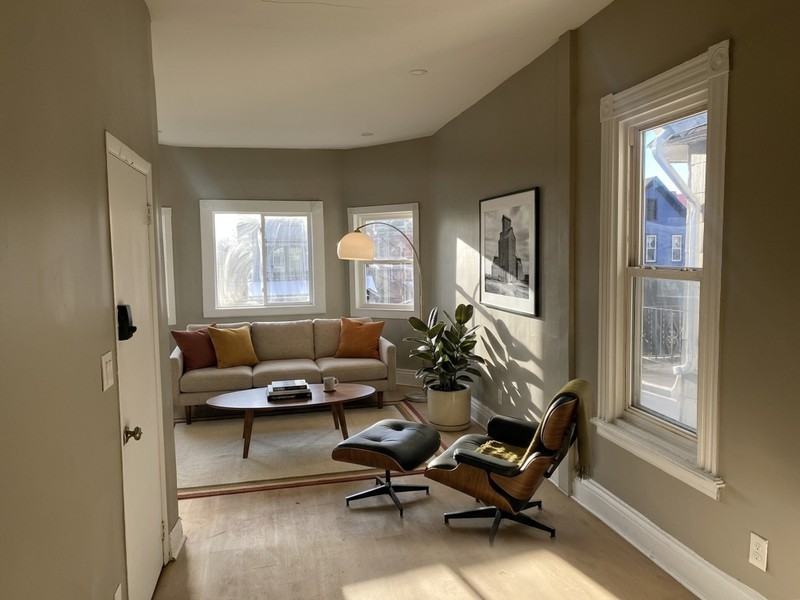239 West Ave #2