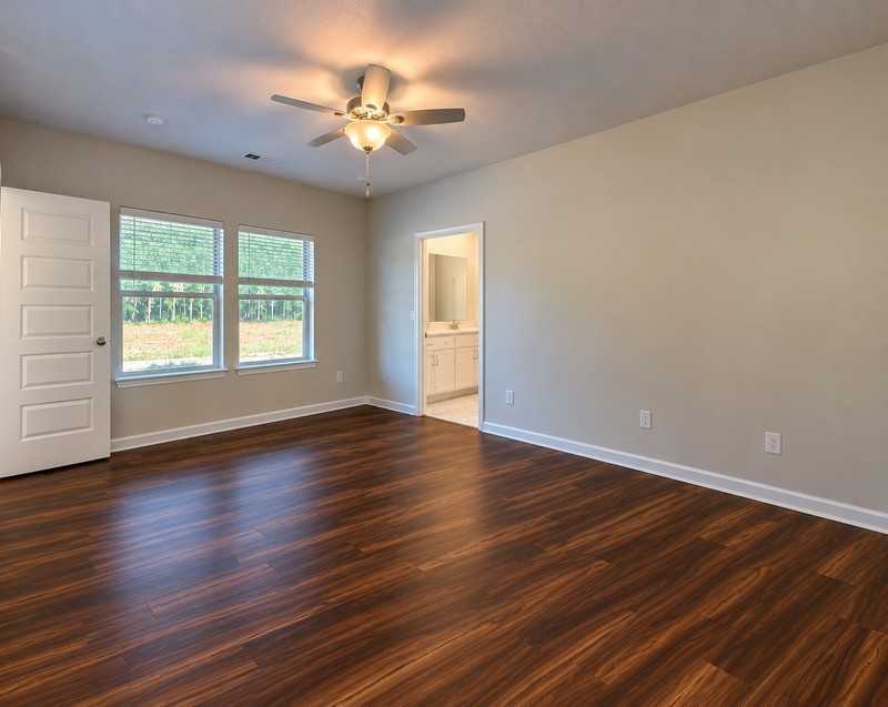 14995 Greenleaf Dr - Photo 4 of 24