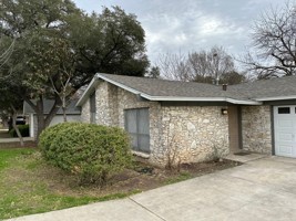 featured image of 918 Morey Peak Dr