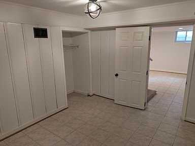 101 E Franklin Ave - Photo 3 of 12