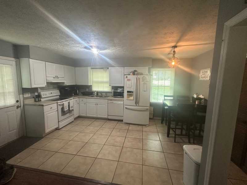 9 Findlater Rd - Photo 4 of 14