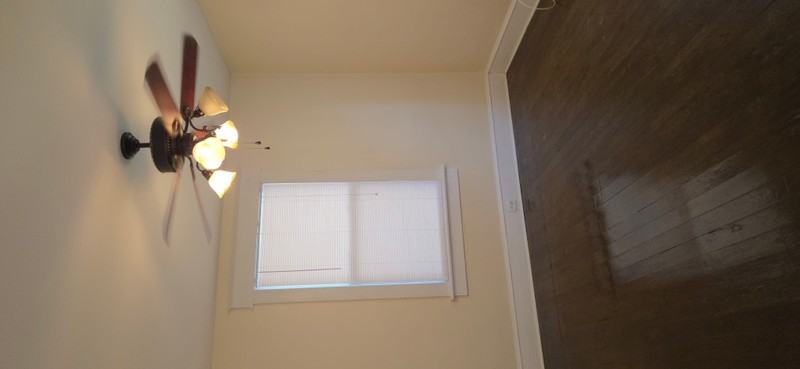 1409 N Market St #204 - Photo 6 of 7