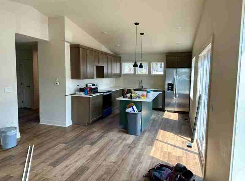 401 Brown St - Photo 5 of 10