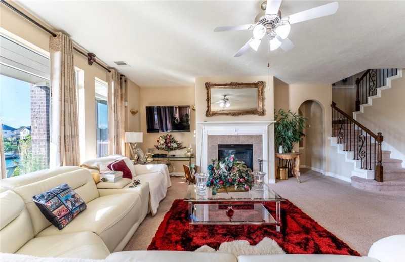 4026 Tuscan Shores Dr - Photo 5 of 16